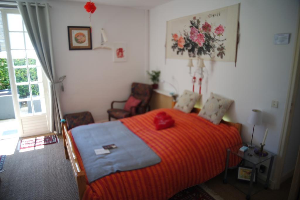 Le Balcon Des Jasses Bed & Breakfast Espere Exterior photo