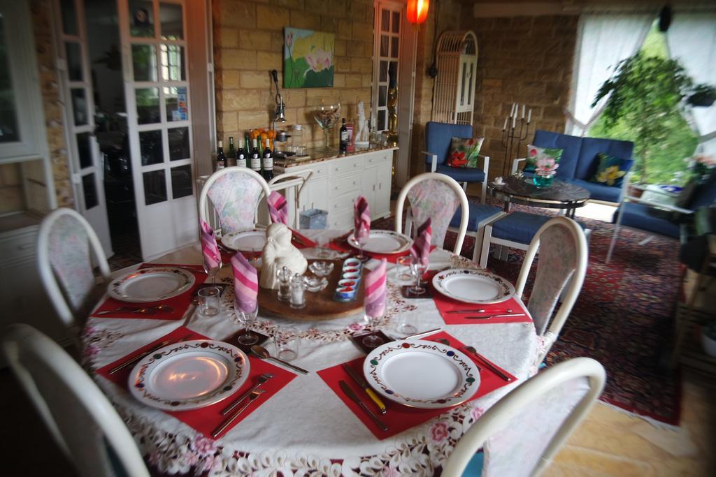 Le Balcon Des Jasses Bed & Breakfast Espere Exterior photo